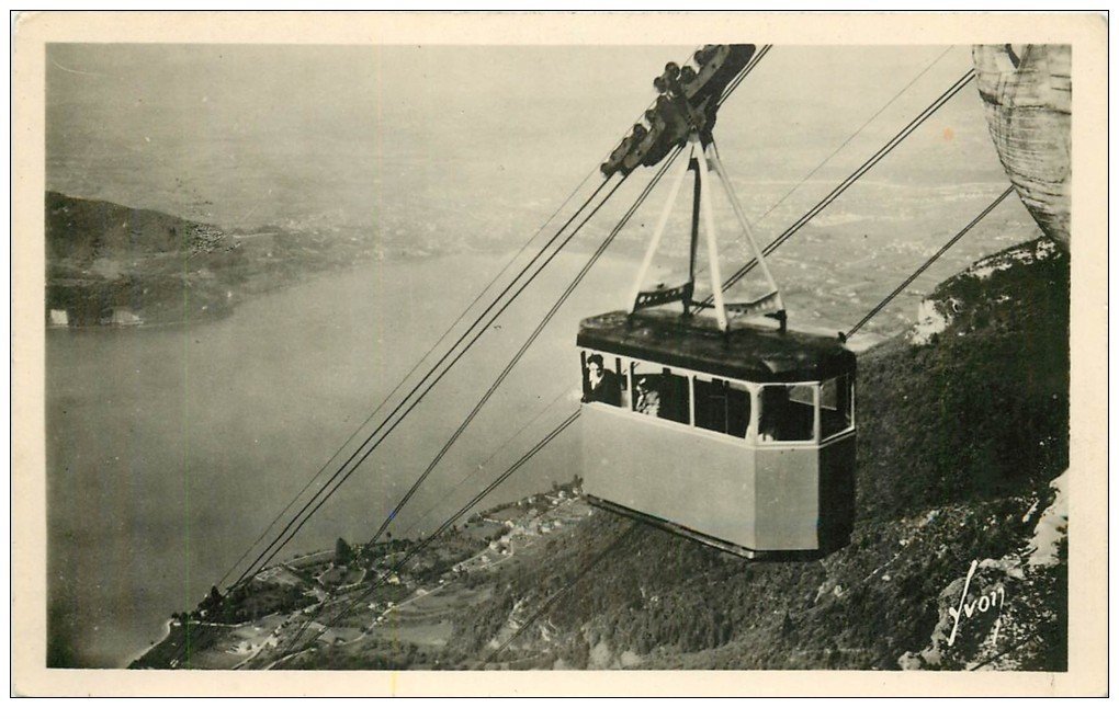 carte postale ancienne 74 ANNECY. Téléphérique de Veyrier du Lac. Carte Photo