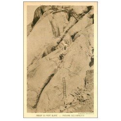 carte postale ancienne 74 MASSIF DU MONT BLANC. Passage des Egralets. Alpinistes et ascencion
