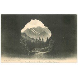 carte postale ancienne 74 ROUTE DES ARAVIS A LA GIETTAZ. Tunnel des Tournants