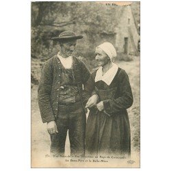 carte postale ancienne LA BRETAGNE. Noce Cornouaille. Beau-Père et Belle-mère