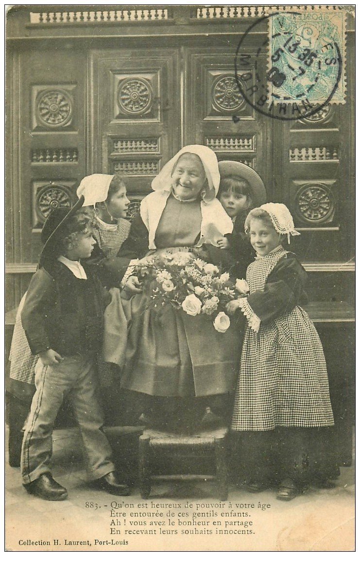 carte postale ancienne LA BRETAGNE. Souhaits des Petits Enfants à Grand-mère 1906