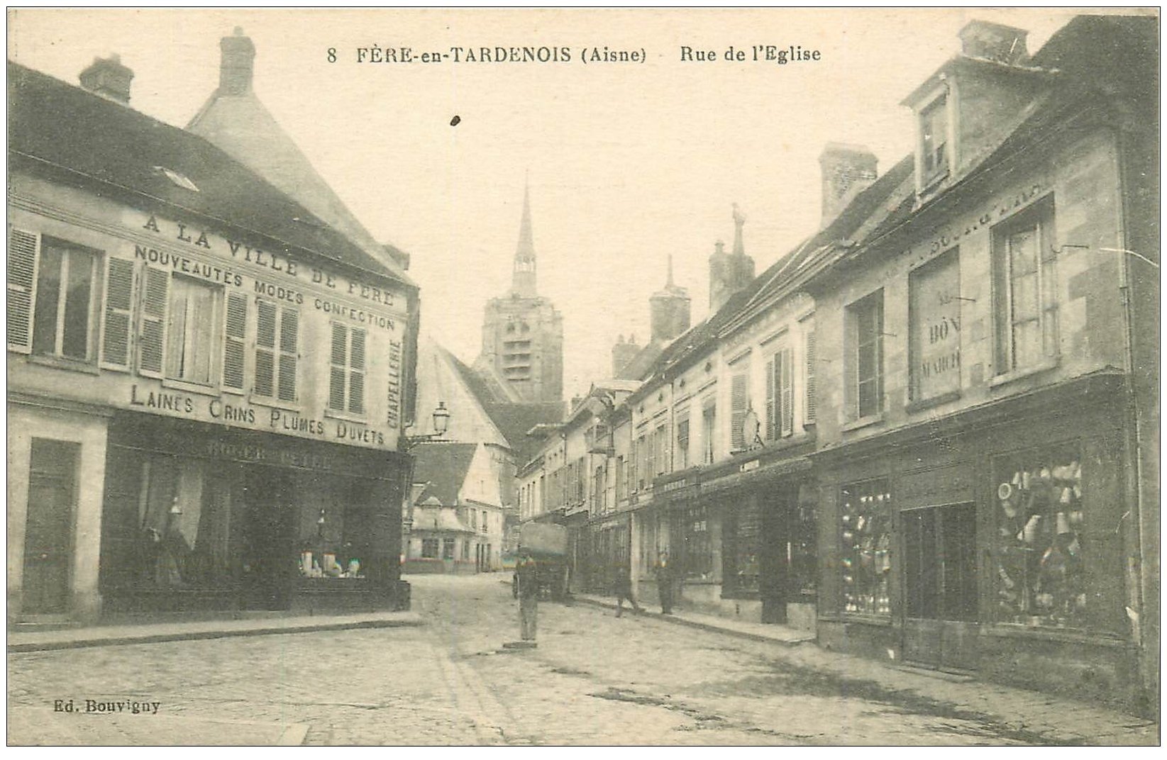 carte postale ancienne 02 FERE-EN-TARDENOIS. Rue de l'Eglise 1917