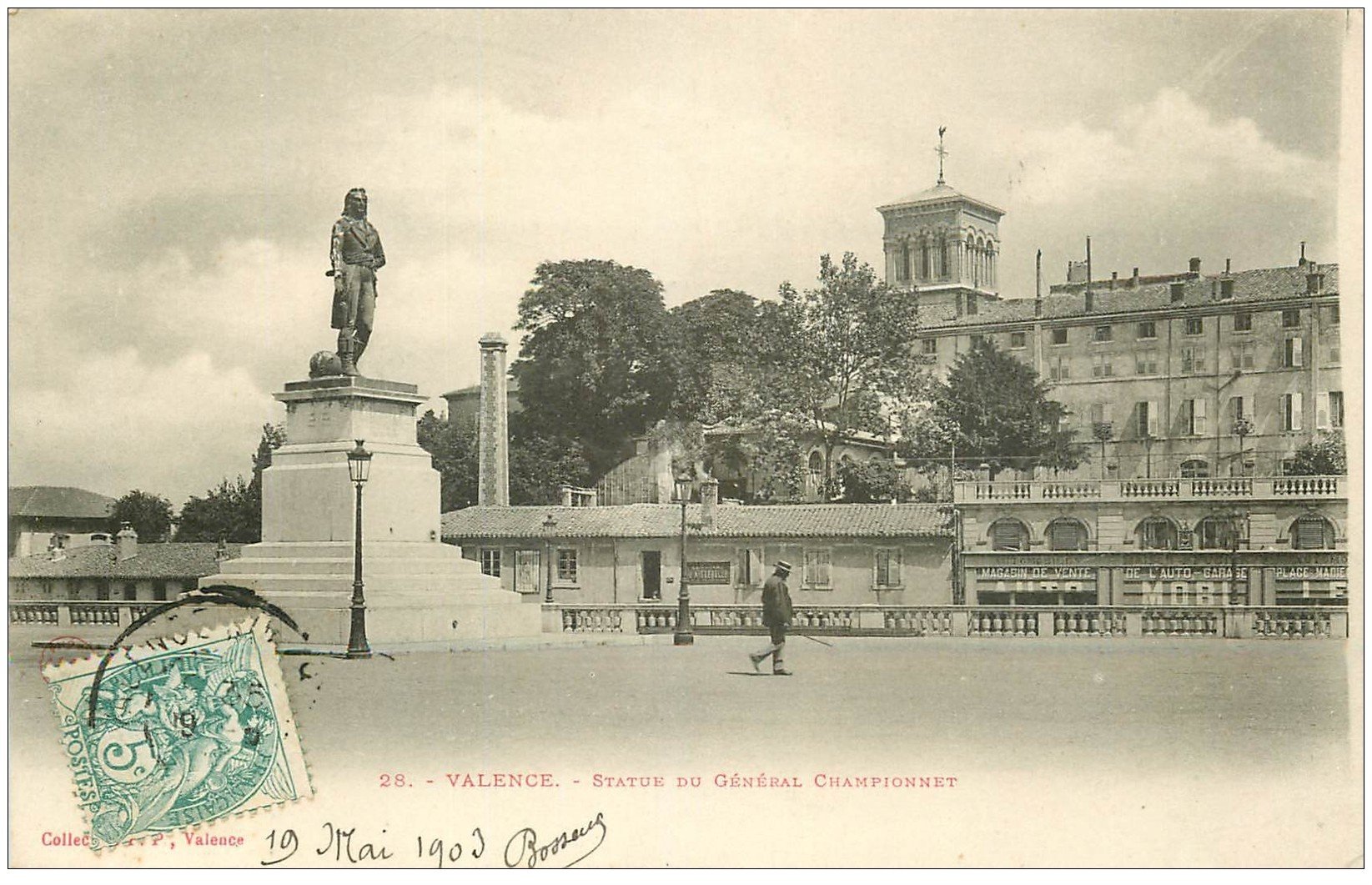 carte postale ancienne 26 VALENCE. Statue du Général Championnet 1903 Place du Champ de Mars