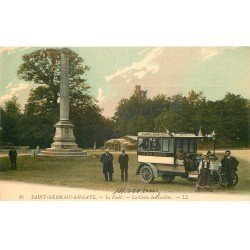 carte postale ancienne 78 SAINT-GERMAIN-EN-LAYE. Auto Omnibus à la Croix de Noailles