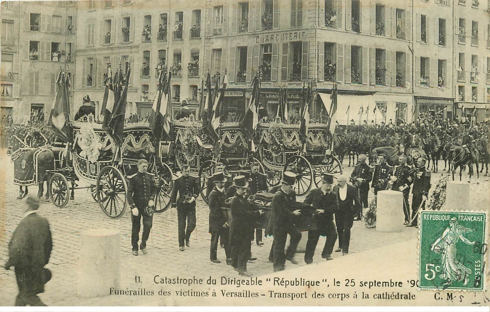 carte postale ancienne 78 VERSAILLES. Catastrophe du Dirigeable République. Funérailles 1909