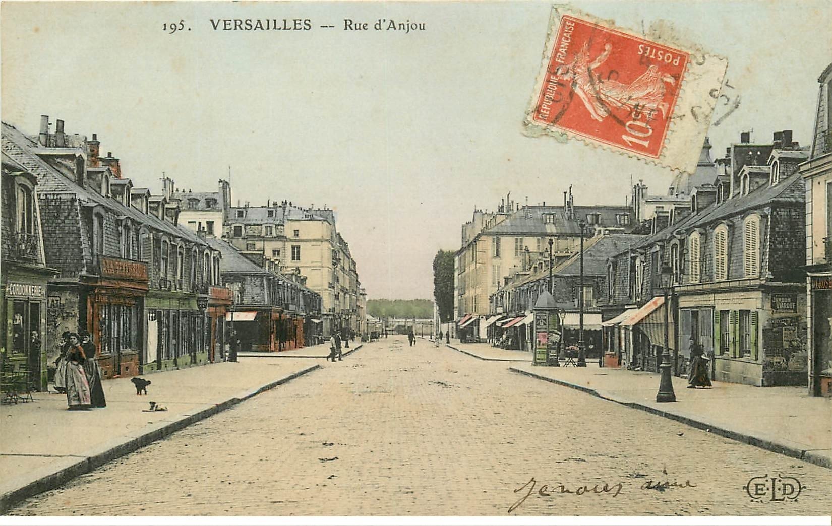 carte postale ancienne 78 VERSAILLES. Rue d'Anjou 1913