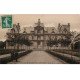 carte postale ancienne 78 MAISONS-LAFFITTE. Animation devant le Château 1912
