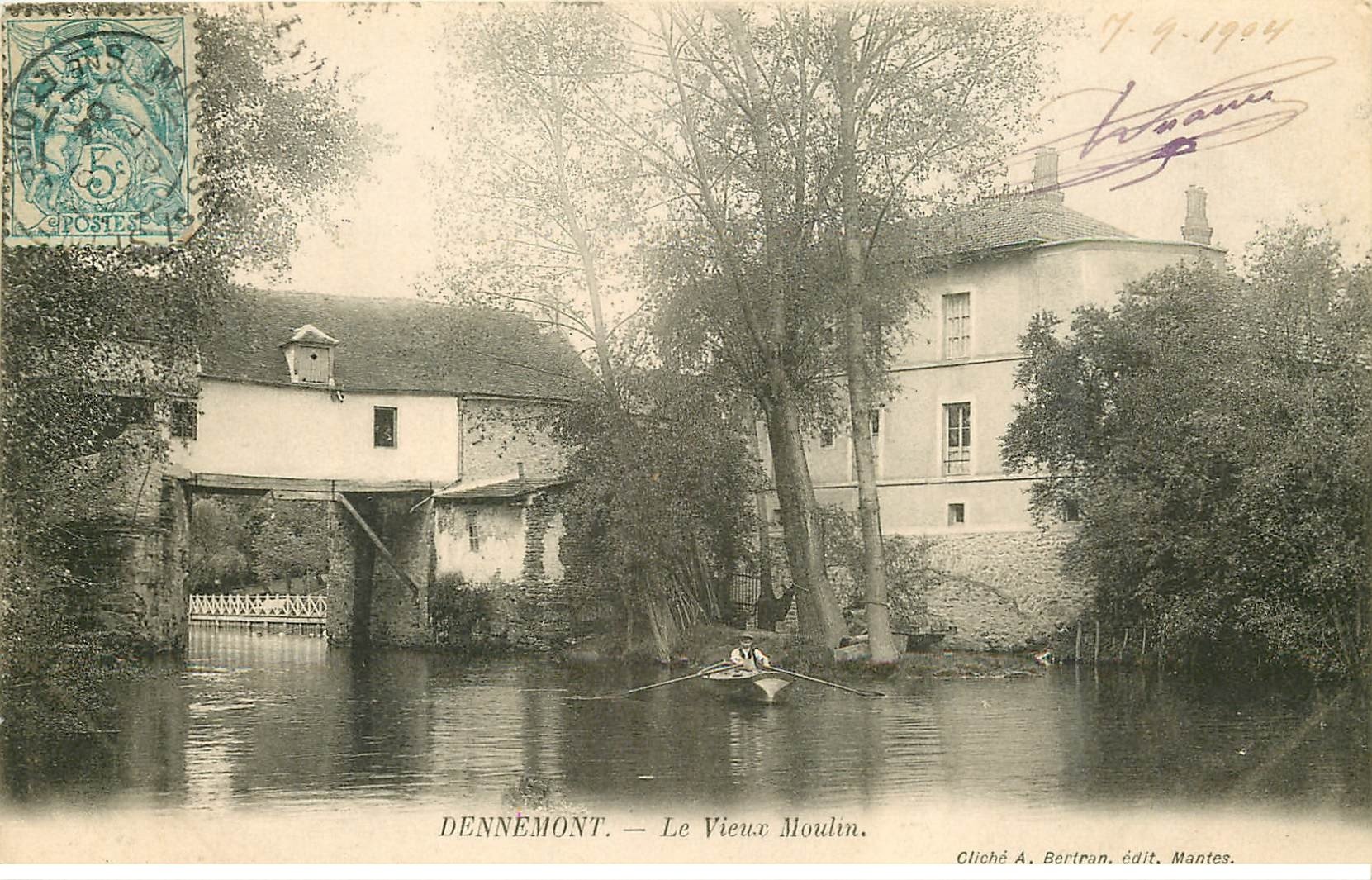 carte postale ancienne 78 DENNEMONT. Vieux Moulin et Canotage en barque 1904