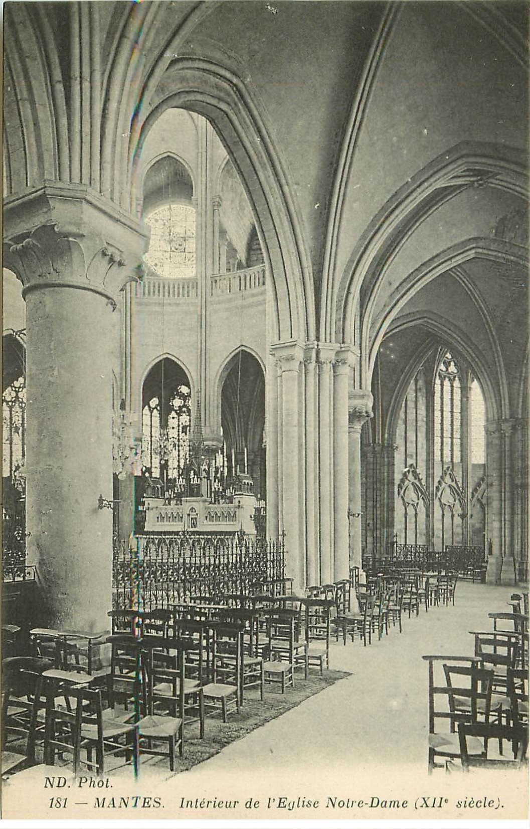 carte postale ancienne 78 MANTES. Notre-Dame intérieur