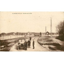 carte postale ancienne 78 ELISABETHVILLE. Entrée de la Cité voiture ancienne sépia