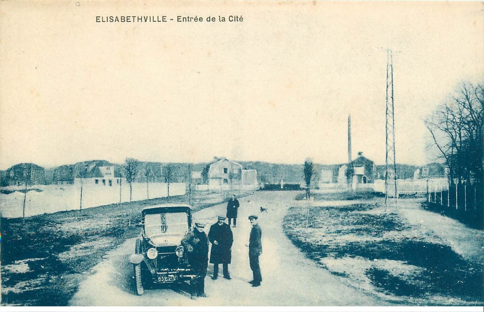 carte postale ancienne 78 ELISABETHVILLE. Entrée de la Cité voiture ancienne sépia