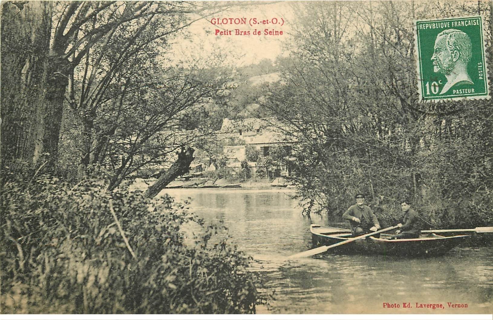 carte postale ancienne 78 GLOTON. Rameurs sur Petit Bras de Seine vers 1920