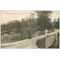 carte postale ancienne 14 COURSEULLES. Le Pont de Graye sur la Seilles vers 1900