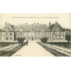 carte postale ancienne 78 GRIGNON. Ecole Nationale Agriculture. Animation Façade