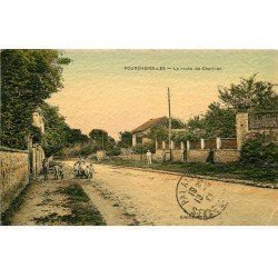 carte postale ancienne 78 FEUCHEROLLES. Animation Route de Chartres 1921. Carte de qualité