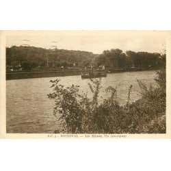 carte postale ancienne 78 BOUGIVAL. Un Remorqueur aux Ecluses 1943