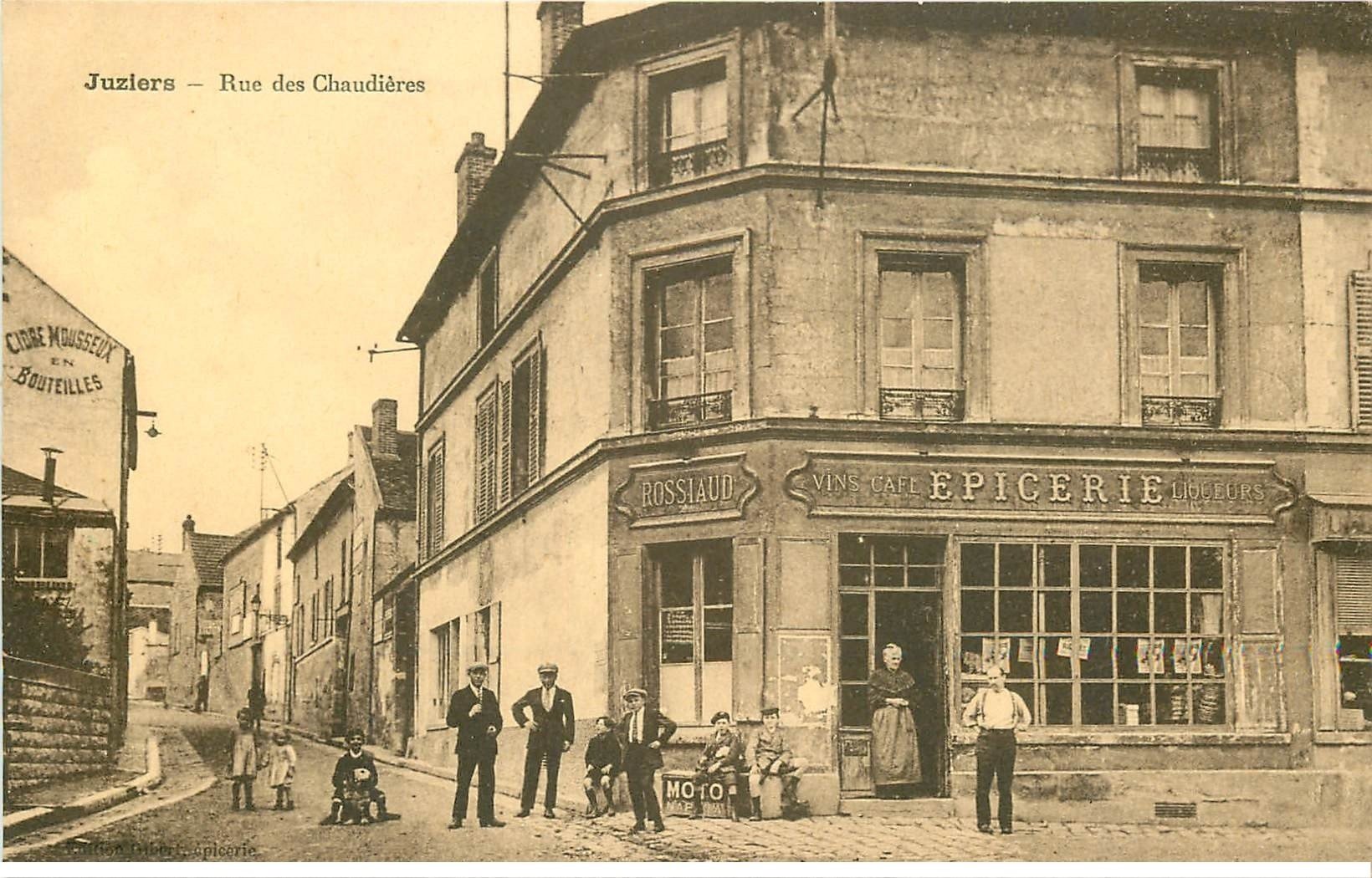 carte postale ancienne 78 JUZIERS. Epicerie Rossiaud Rue des Chaudières