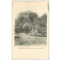 carte postale ancienne 14 CREVECOEUR-EN-AUGE. Château du Haut Parc belle animation vers 1905