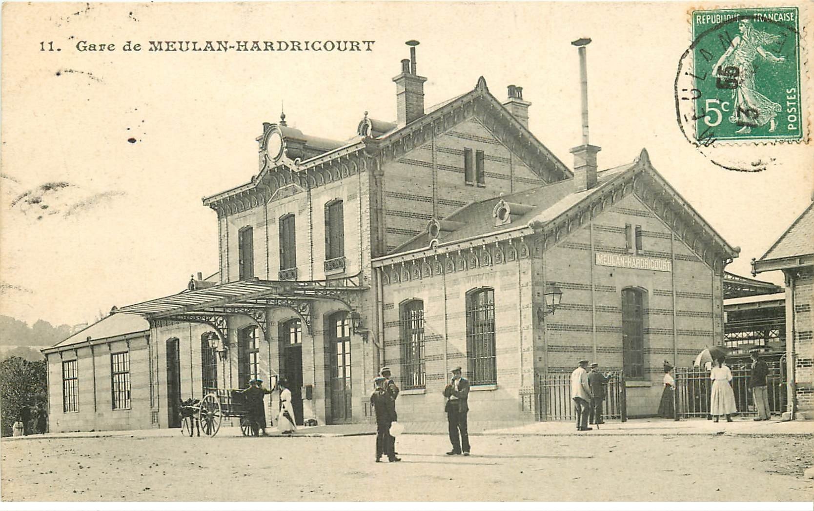 carte postale ancienne 78 MEULAN HARDICOURT. La Gare 1909