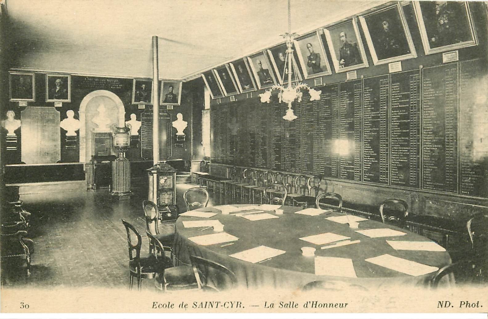 carte postale ancienne 78 ECOLE MILITAIRE DE SAINT-CYR. Salle d'Honneur