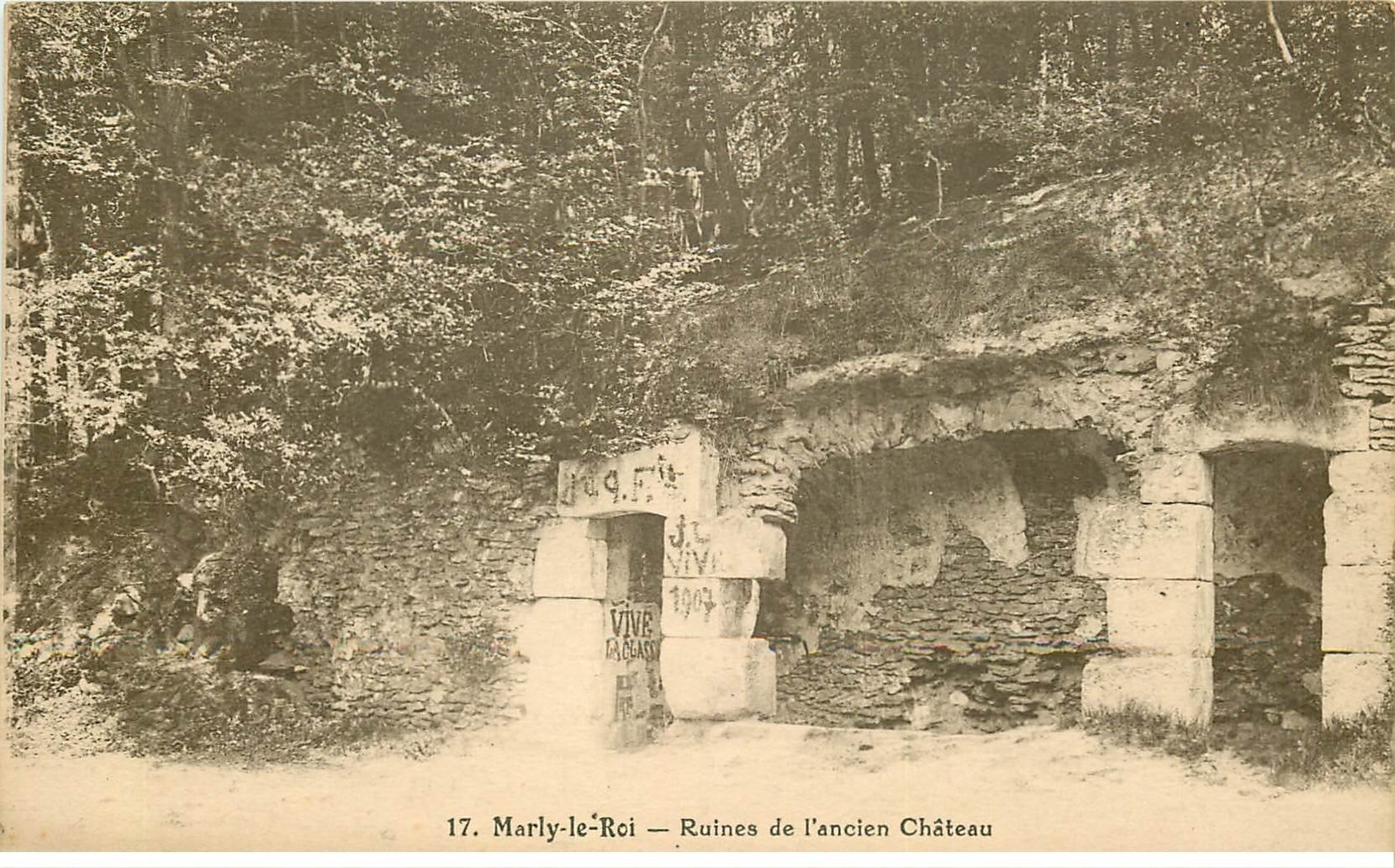carte postale ancienne 78 MARLY-LE-ROI. Ruines Château