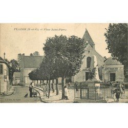 carte postale ancienne 78 PLAISIR. Place Saint-Pierre belle animation