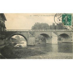 carte postale ancienne 78 POISSY. Vieux Pont du Petit Bras 1911