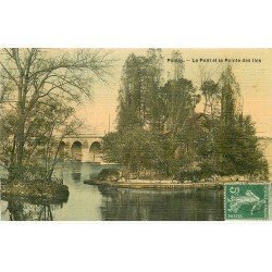 carte postale ancienne 78 POISSY. Pont et Pointe des Iles. Superbe carte toilée