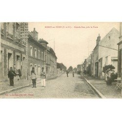 carte postale ancienne 78 ROSNY-SUR-SEINE. La Poste sur Grande Rue. Facteur et Garde Champêtre