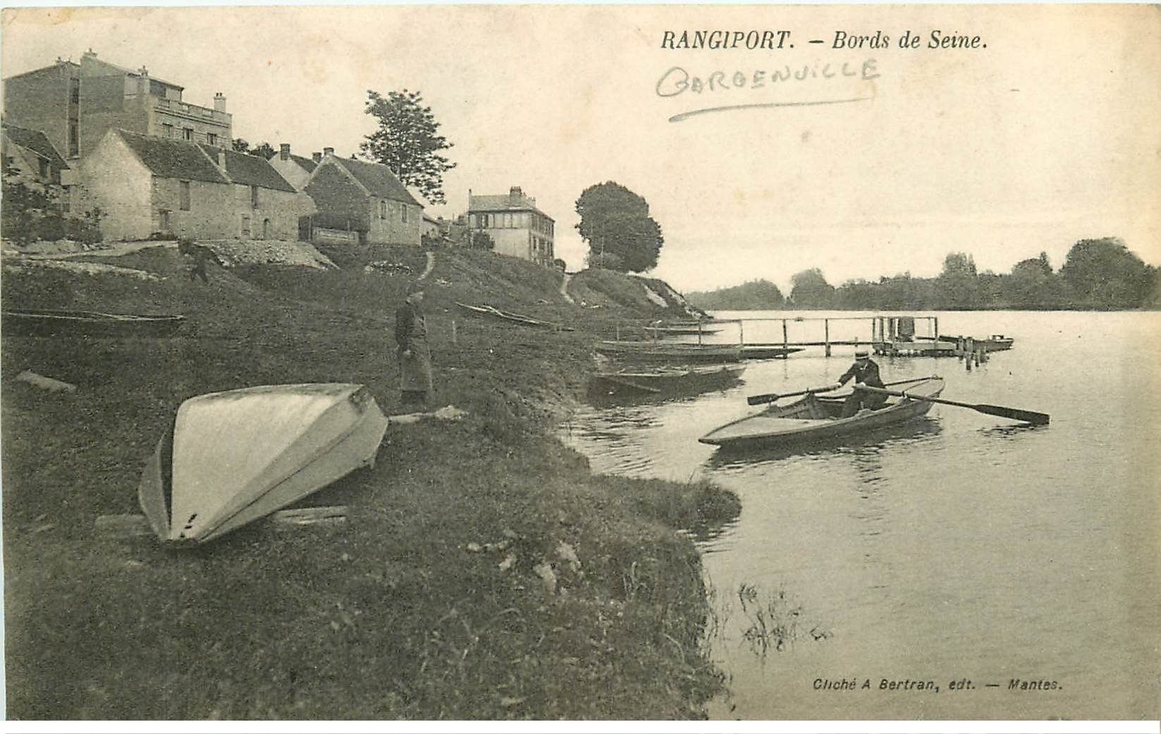 78 RANGIPORT. Canotiste sur la Seine. Gargenville