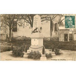 carte postale ancienne 78 TREMBLAY-SUR-MAULDRE. Monument aux Morts 1945