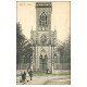 carte postale ancienne 14 DOZULE. L'Eglise avec Pompiers en Uniforme