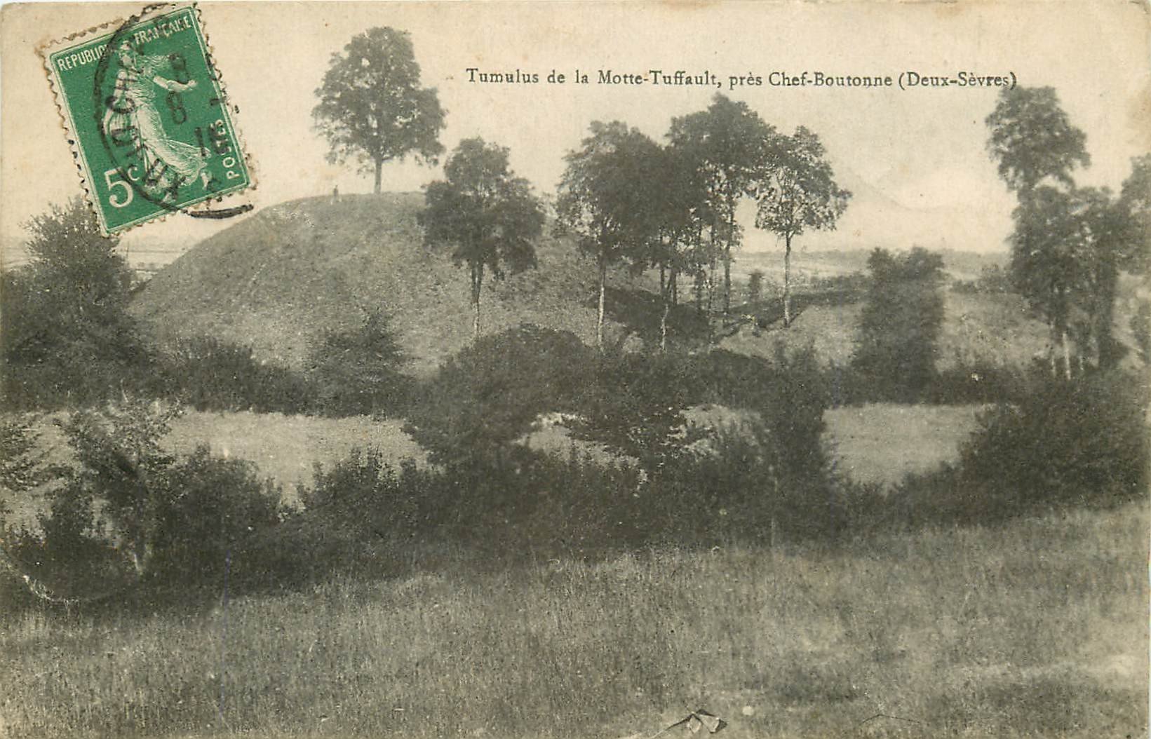 carte postale ancienne 79 MOTTE-TUFFAULT. Tumulus 1915