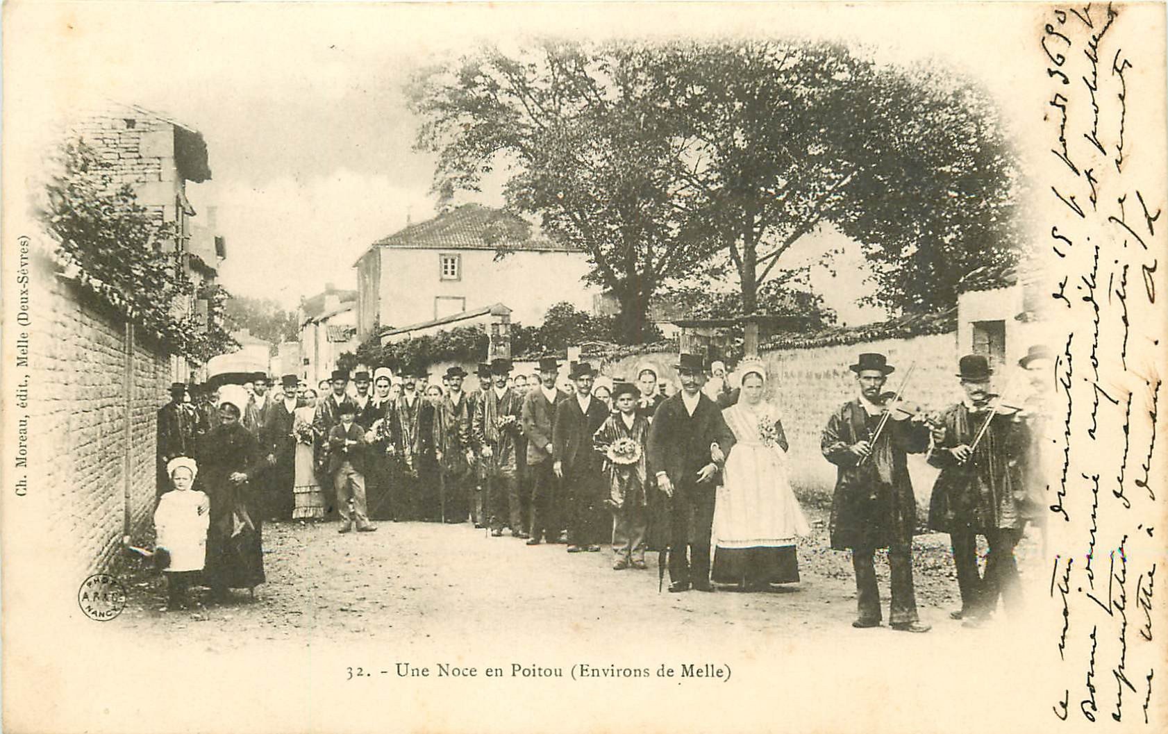 carte postale ancienne 79 MELLE. Une Noce en Poitou 1904