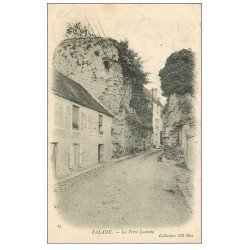 carte postale ancienne 14 FALAISE. La Porte Lecomte 1904. Verso vert amande