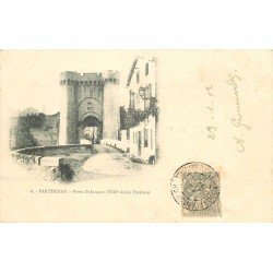 carte postale ancienne 79 PARTHENAY. Porte Saint-Jacques 1902