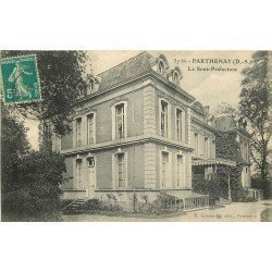carte postale ancienne 79 PARTHENAY. La Sous-Préfecture 1913