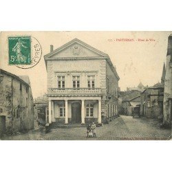carte postale ancienne 79 PARTHENAY. Hôtel de Ville 1910