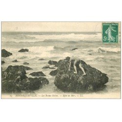 carte postale ancienne 14 HENNEQUEVILLE. Les Roches Noires effet de Mer