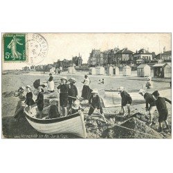 carte postale ancienne 14 HERMANVILLE-SUR-MER. Jeux de Sable 1908