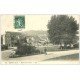 carte postale ancienne 14 HONFLEUR. Boulevard Carnot Vendeur de journaux 1909