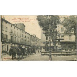 carte postale ancienne 81 CASTRES. Fiacres Taxix Rue Henri IV et Place Nationale. Epicerie Moderne (petite restauration)