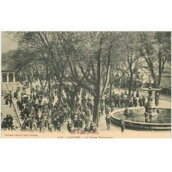 carte postale ancienne 81 CASTRES. La Fanfare Place Nationale. Musique et Musiciens