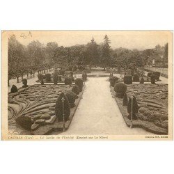 carte postale ancienne 81 CASTRES. Le Jardin de l'Evêché par Le Nôtre