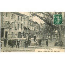 carte postale ancienne 81 LABRUGUIERE. Kiosque à musique et Boulevard de la République 1909 Tabac