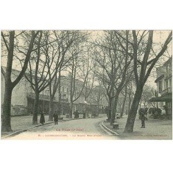 carte postale ancienne 81 LABRUGUIERE. Le Grand Boulevard Café Hôtel