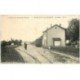 carte postale ancienne 82 MONTAIGU-DU-QUERCY. La Gare animation