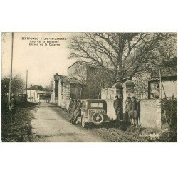 82 SEPTFONDS. Voiture Traction avant devant la Caserne Rue de la Fontaine