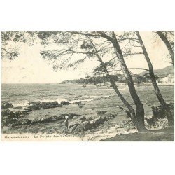 carte postale ancienne 83 CARQUEIRANNE. La Pointe des Salettes petite animation 1907