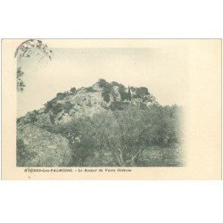 carte postale ancienne 83 HYERES LES PALMIERS. Rocher du Vieux Château 1905